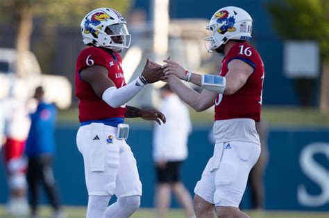 Kansas football vs. Lindenwood: Prediction, game odds & TV info .